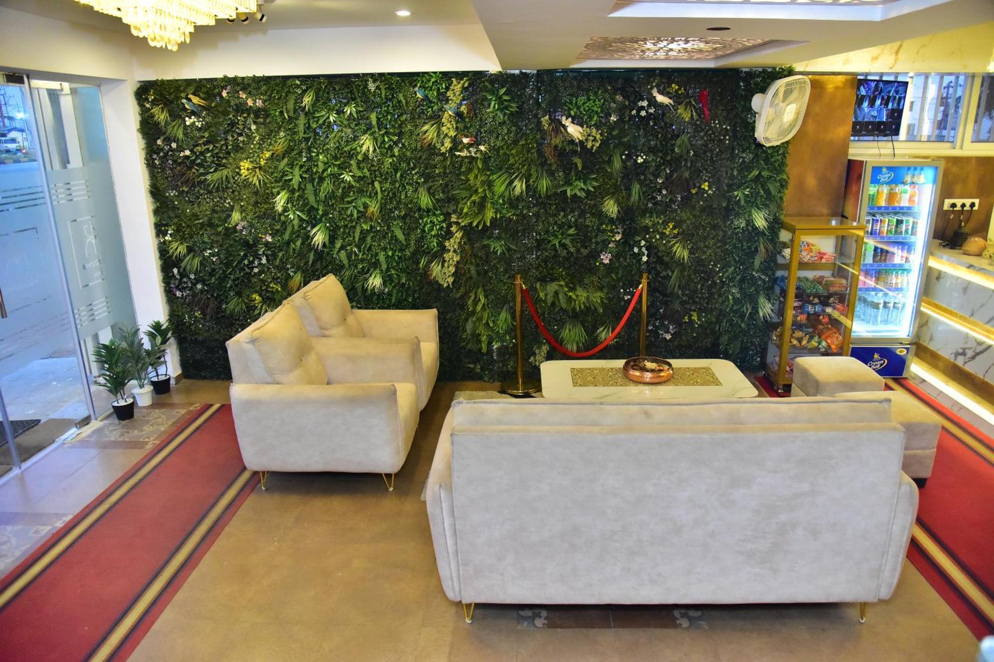 מייזור Meadows Inn מראה חיצוני תמונה